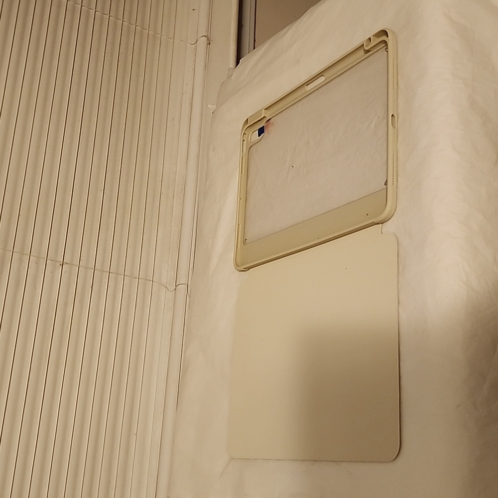 I-PAD CASE - Picture 3 of 3